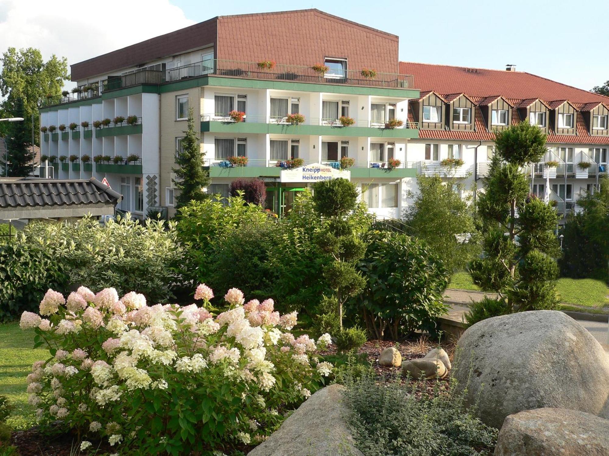 Hotel Heikenberg 巴特劳特堡 外观 照片