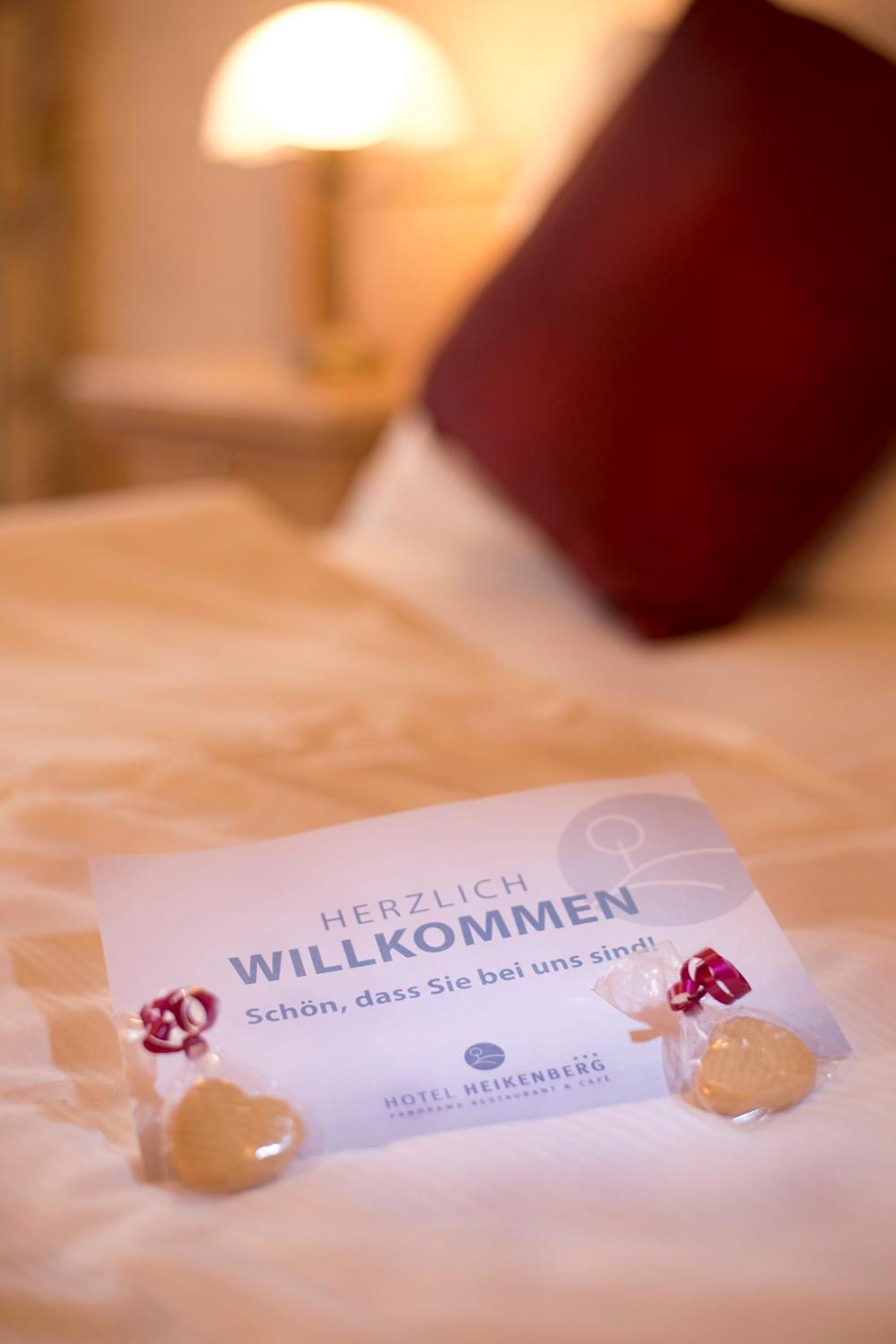 Hotel Heikenberg 巴特劳特堡 外观 照片